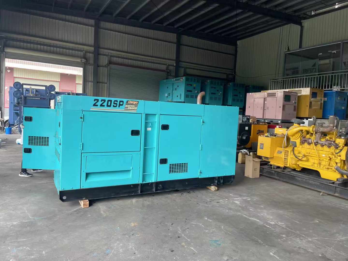 新县800kW 柴油发电机的输出电流波动范围是多少?